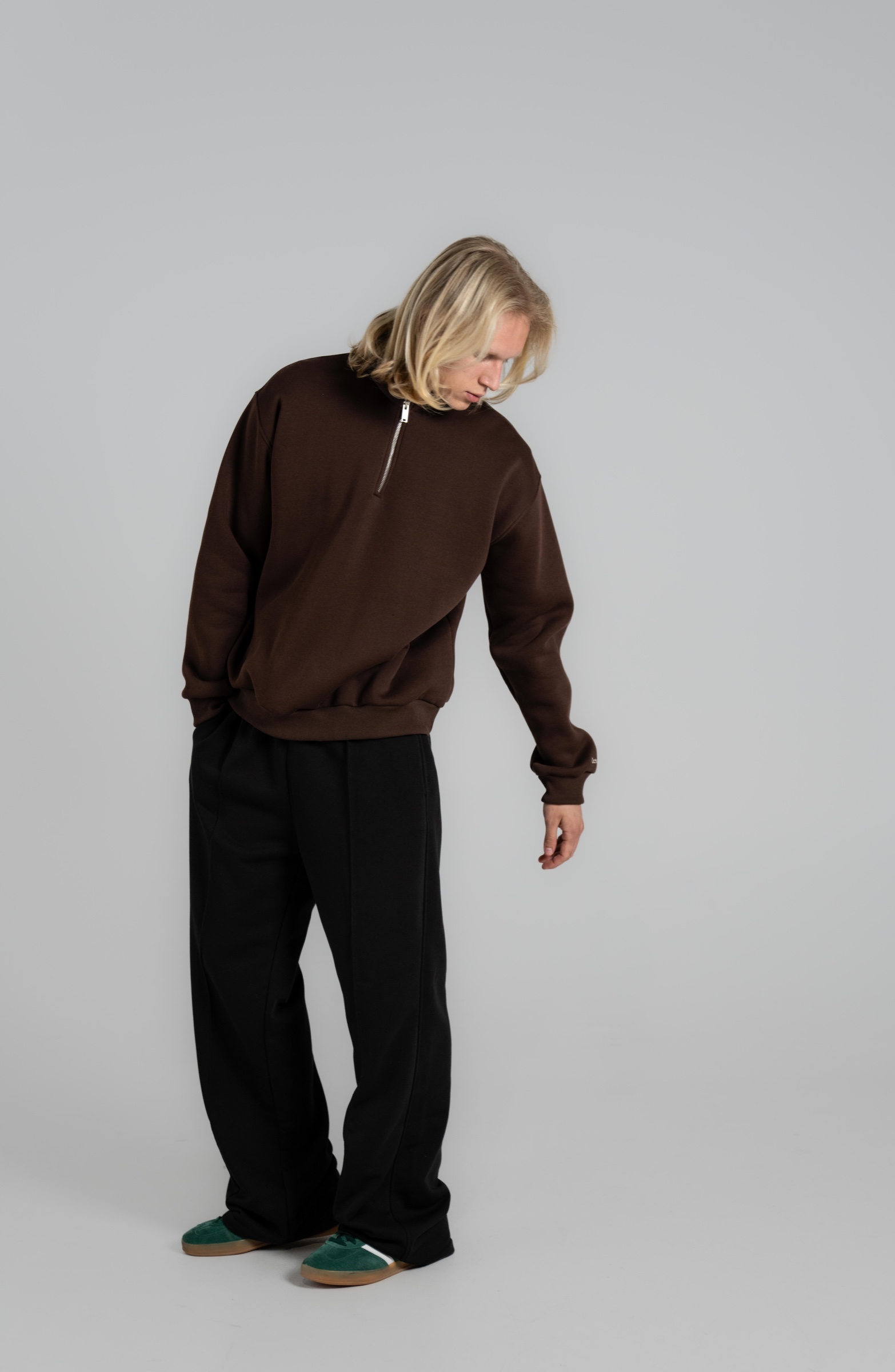 Fermuarlı Yaka Sweatshirt Kahverengi